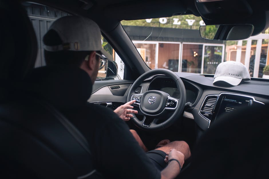 XC70 자동차 가격과 등급 및 옵션